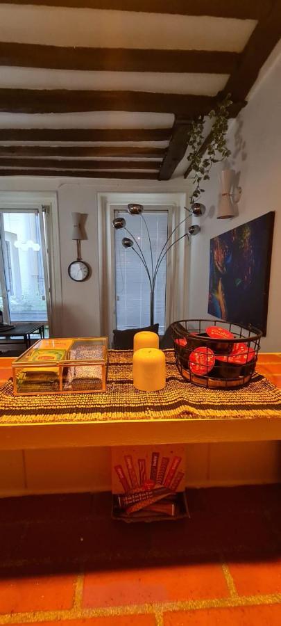 Cozy Apt Heart Of Paris, 3 Mins Louvre Apartment Exterior photo